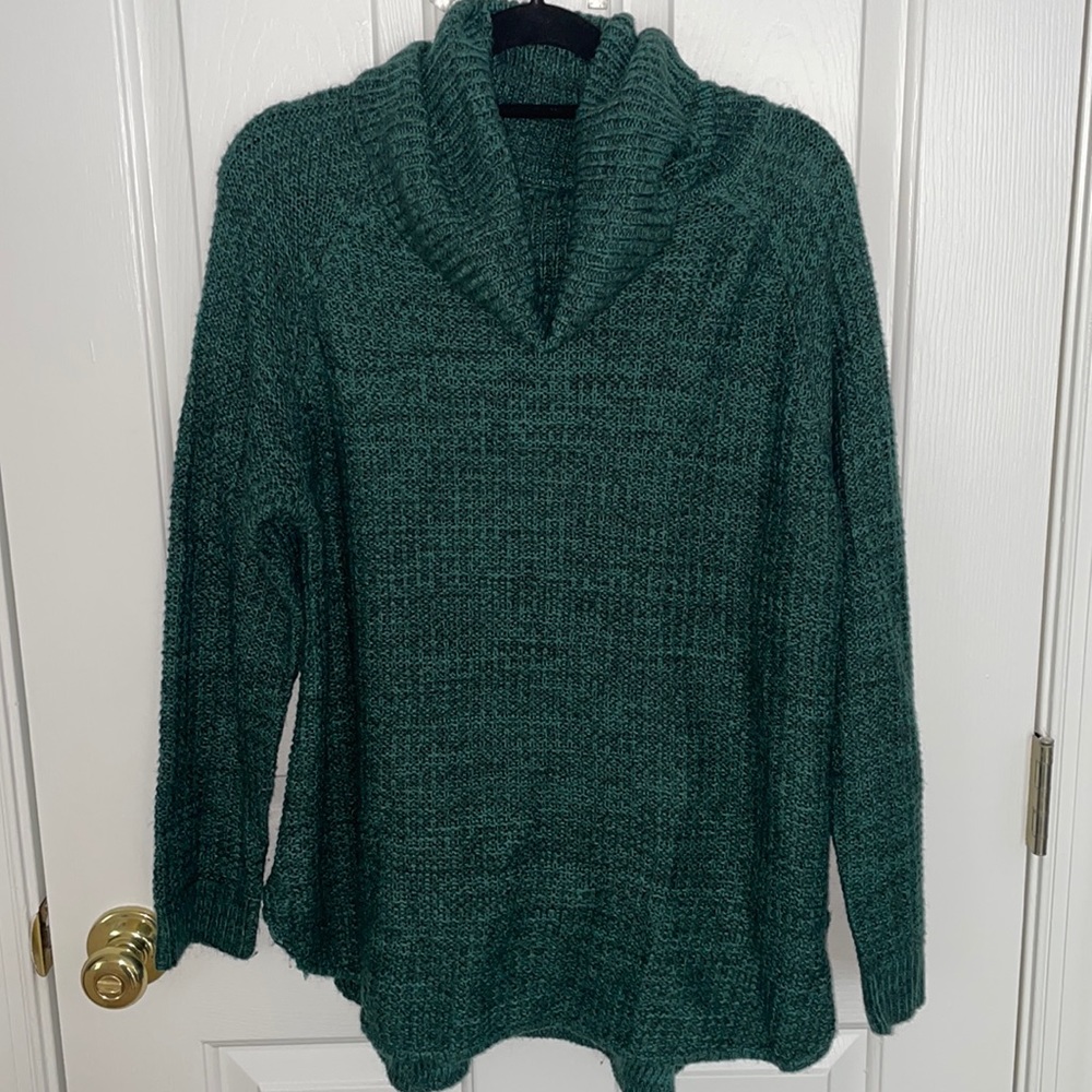 Turtle neck sweater